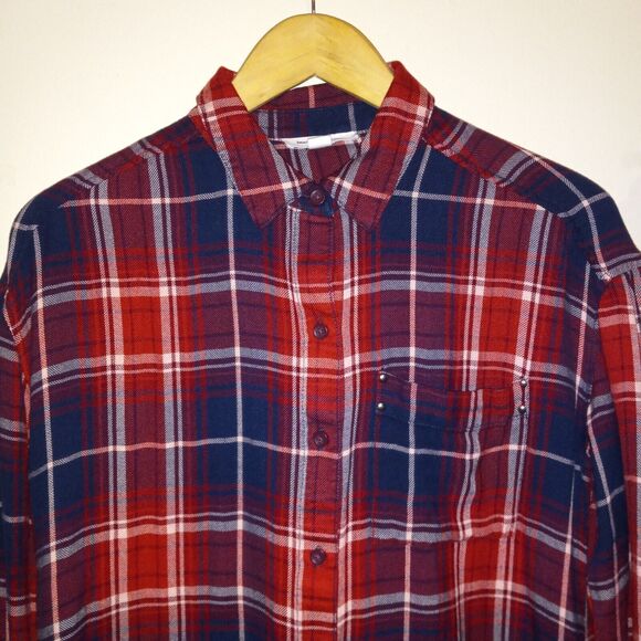 Beach Lunch Lounge Madison Plaid Button Up Shirt-Small-Stud Details-Pocket - Picture 2 of 8